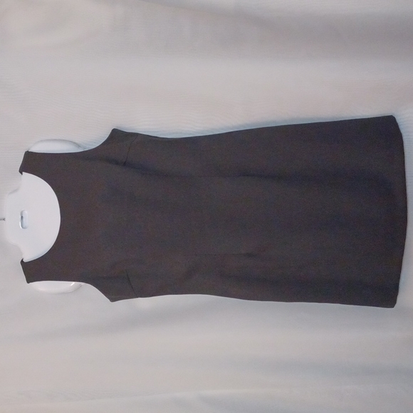 Harlow Dresses & Skirts - Harlow Sleeveless Gray Midi Dress. Size 12
